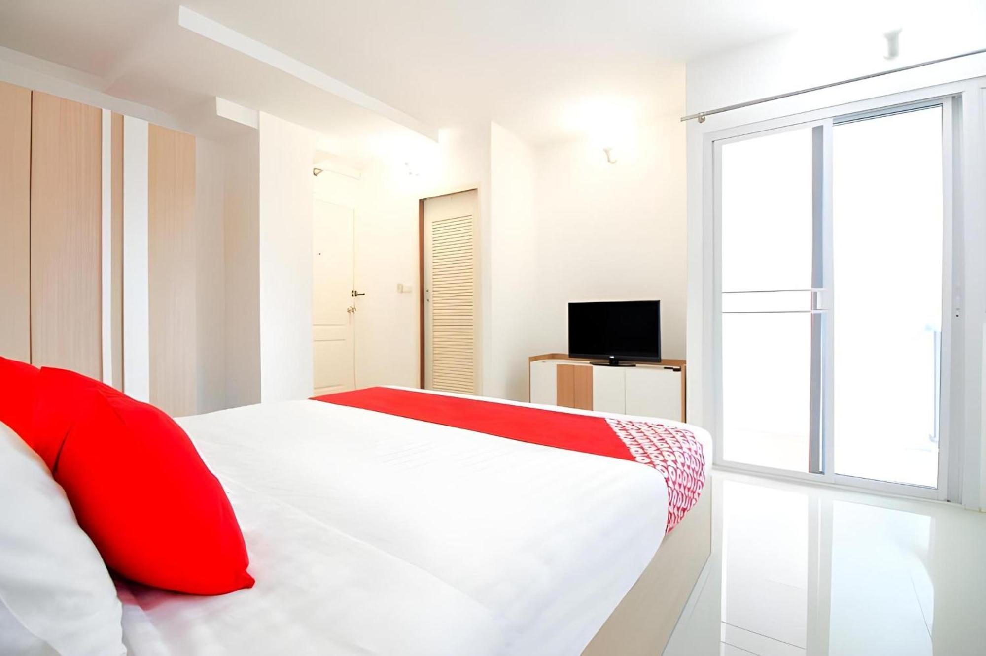 Capital O 411 Grandview Condo 15 Bangkok Kültér fotó